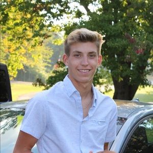 Meet your Posher, Cameron